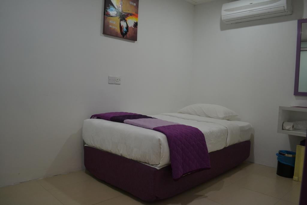 Lavender Hotel Teluk Intan Quarto foto