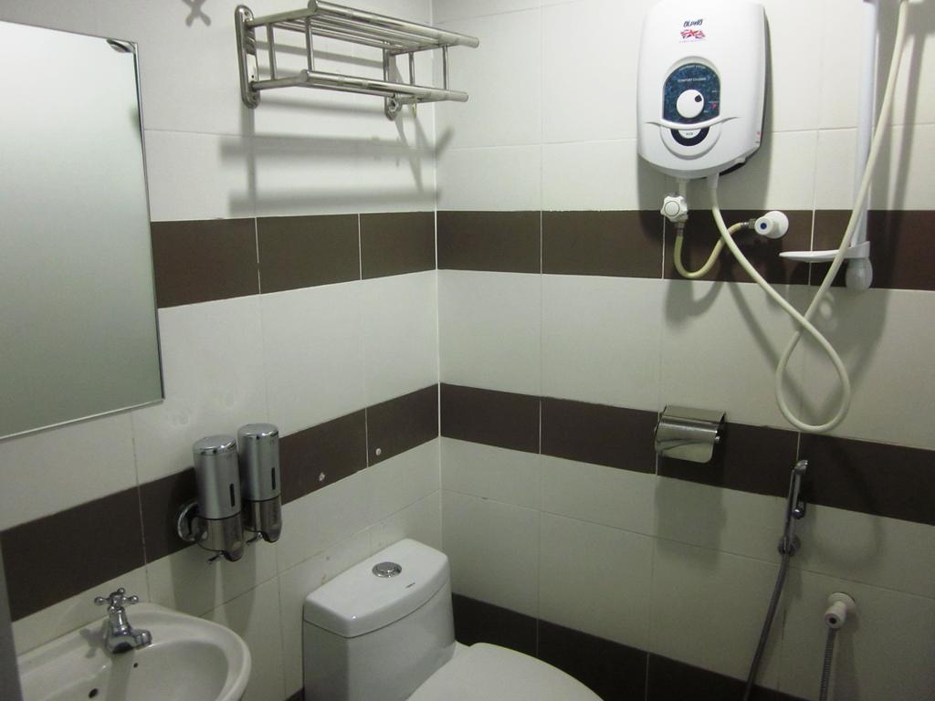 Lavender Hotel Teluk Intan Quarto foto